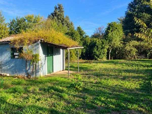 Limoges - terrain de loisirs arboré avec cabane