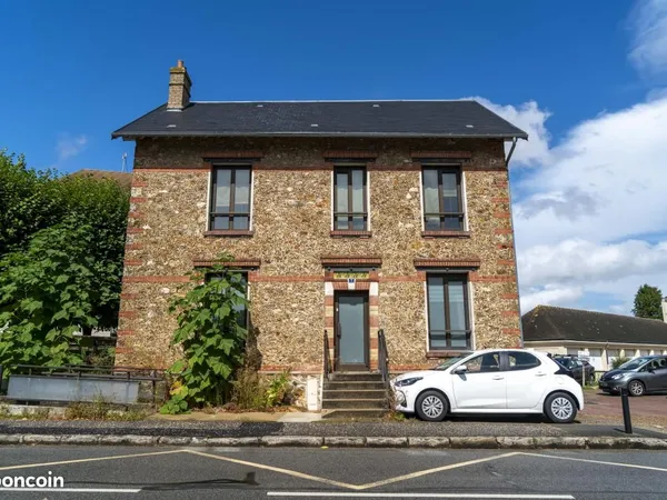 Maison 122 m² Voisins Le Bretonneux