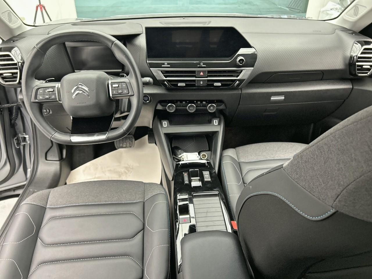 Citroën C4 puretech 130 s&s eat8 shine — photo 12