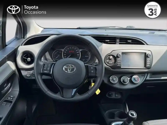 Toyota Yaris 110 vvt-i france 5p my19 — photo 8