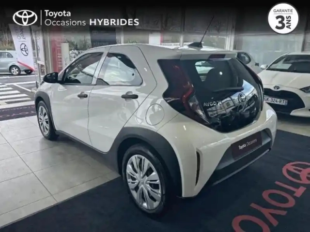 Toyota Aygo X 1.0 vvt-i 72ch active business my23 — photo 17