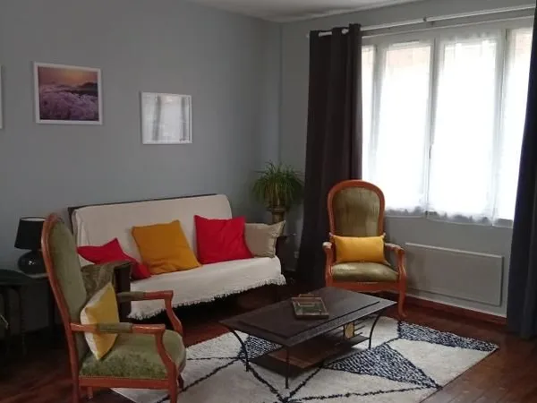 Meublé 3 pièces 61 m²