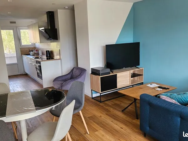 Deux chambres disponible prochje ESA & UCO ds belle colocation