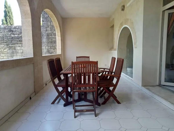 Appartement 2 pièces 64 m²