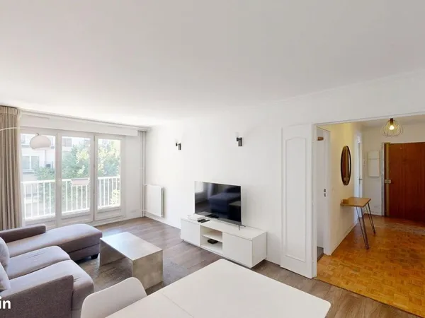 Chambre 5 pièces 87 m²