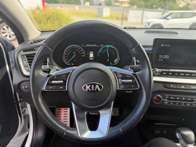Kia Xceed 1.6 gdi 105ch + plug-in 60.5ch design dct6 my22 — photo 14