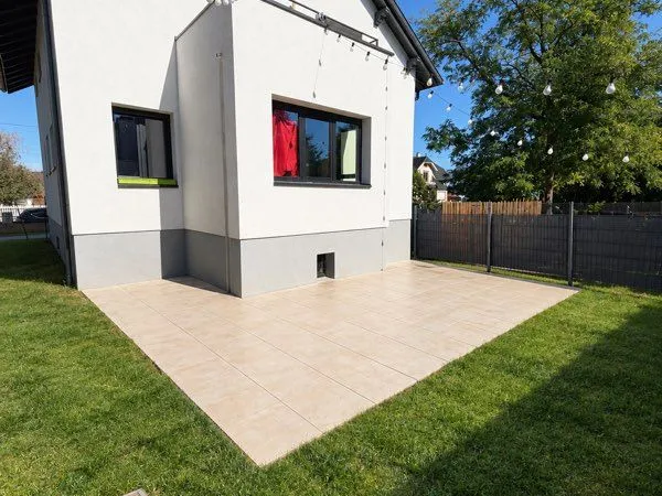 À LOUER, MAISON RÉNOVÉE DE 120 m2