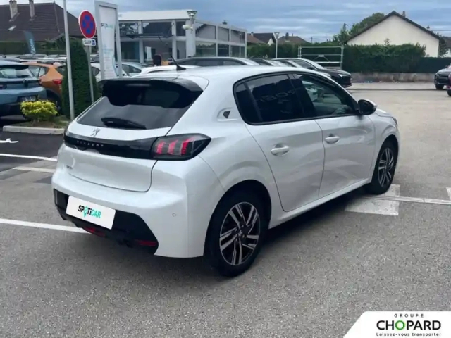 Peugeot 208 puretech 100 s&amp;s eat8 — photo 26