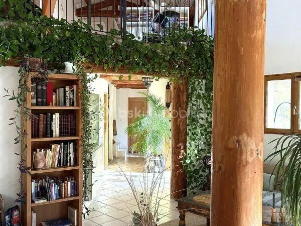 Maison 7 pièces 178 m²