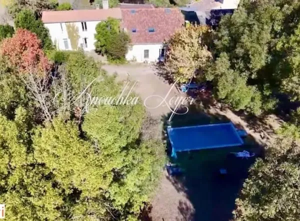 Maison 15 pièces 418 m²