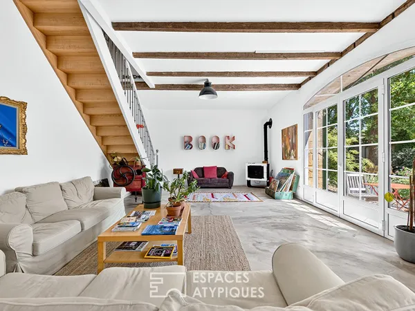 Propriété de caractère avec activité touristique de charme aux portes de Bergerac