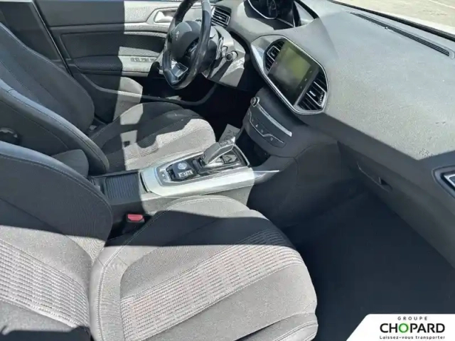 Peugeot 308 puretech 130ch s&amp;s eat8 — photo 13