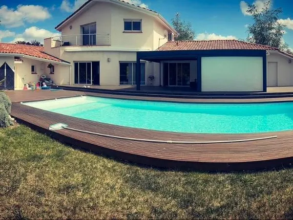 Colocation avec chambre, salle de bain et dressing privé