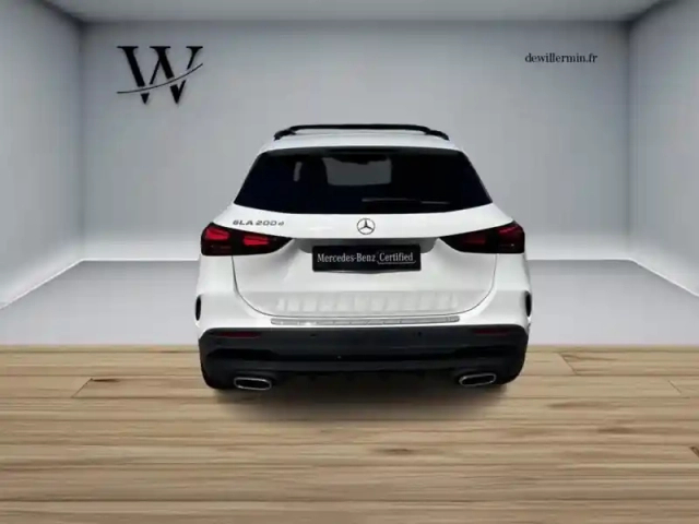 Mercedes Gla 200 d amg line — photo 6