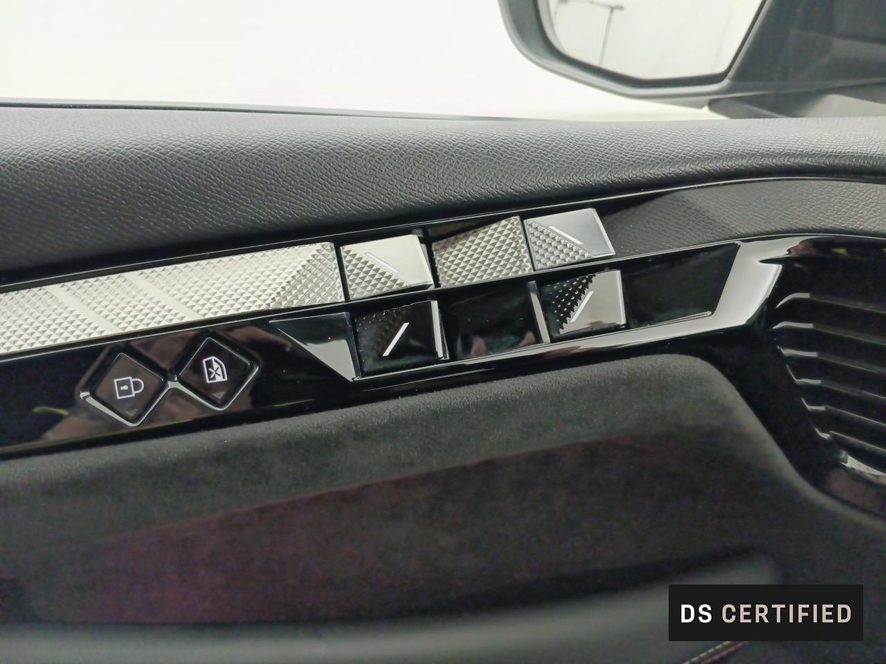 Ds Ds 4 puretech 130 eat8 performance line+ — photo 21