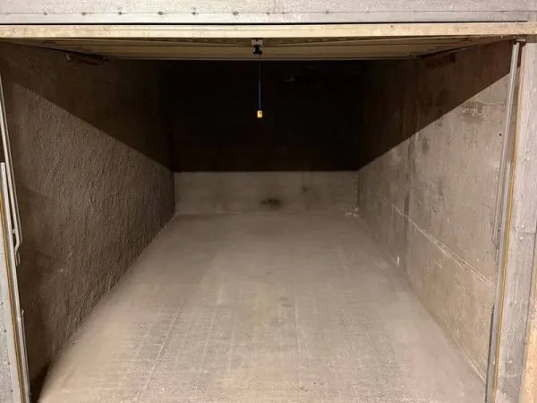 Parking 13 m²