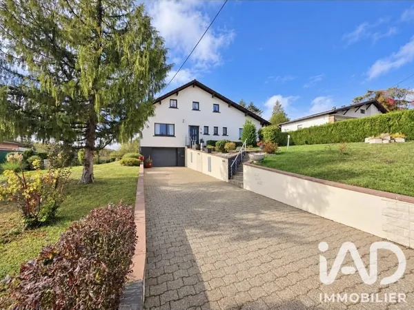 Maison 6 pièces 193 m²