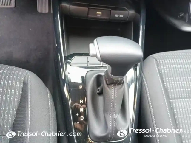 Kia Stonic 1.0 t-gdi 100 ch dct7 active — photo 24