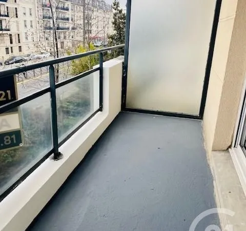 Studio 1 pièce 25 m²