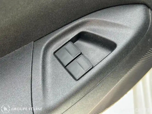 Peugeot 108 vti 72 active s&amp;s 4cv 3p — photo 12