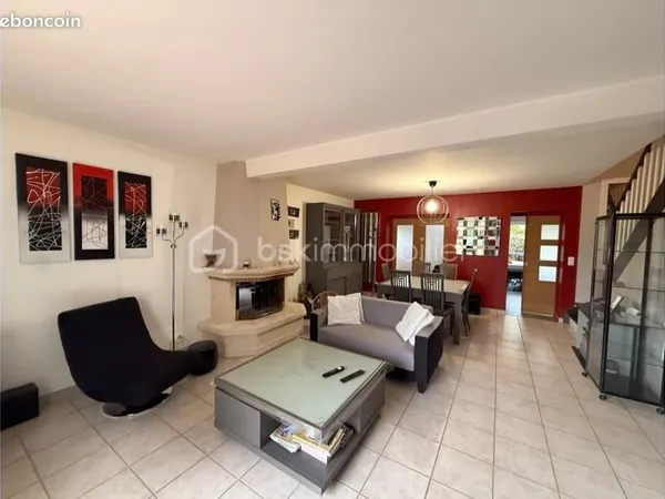 Maison 6 pièces 141 m²