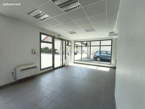 Local commercial 52 m²