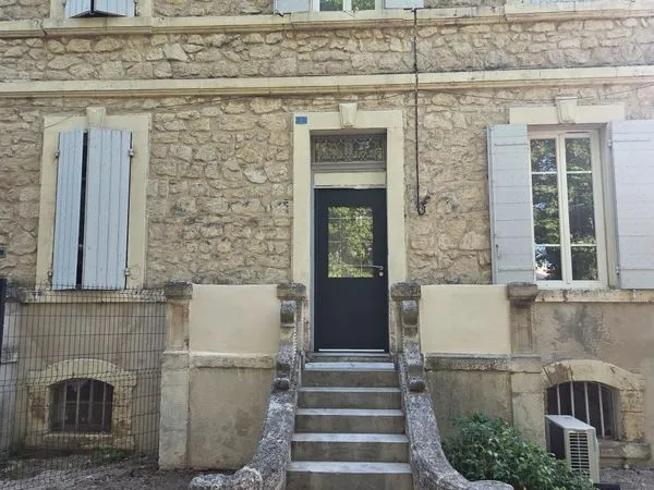 Maison de village avec jardin