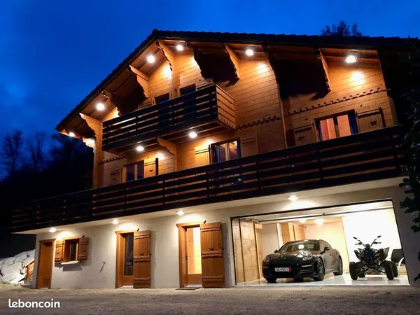 Chalet d'Exception 235 m² - Vue Panoramique - Studio Indépendant