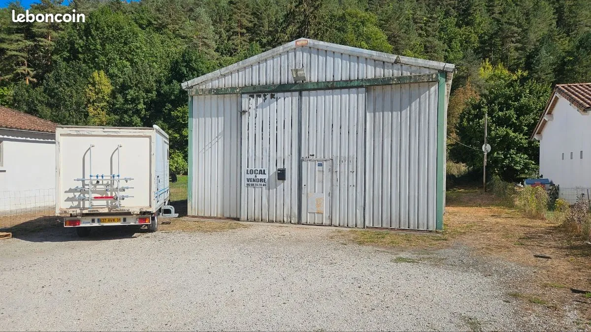 Photo 1