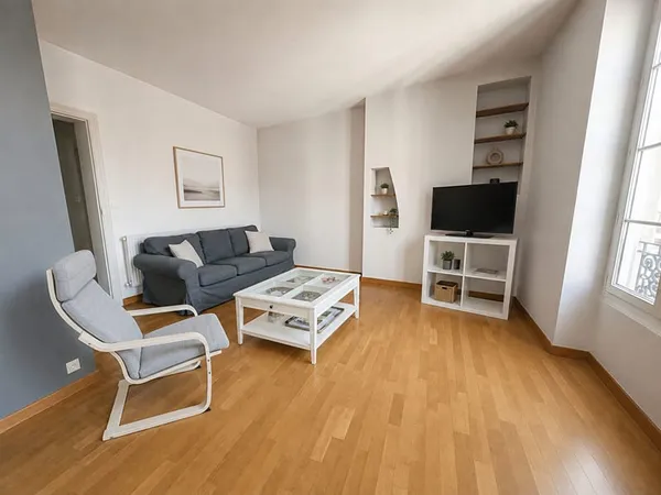 Appartement Nantes 3 pièce(s) 81.79 m2 - meublé