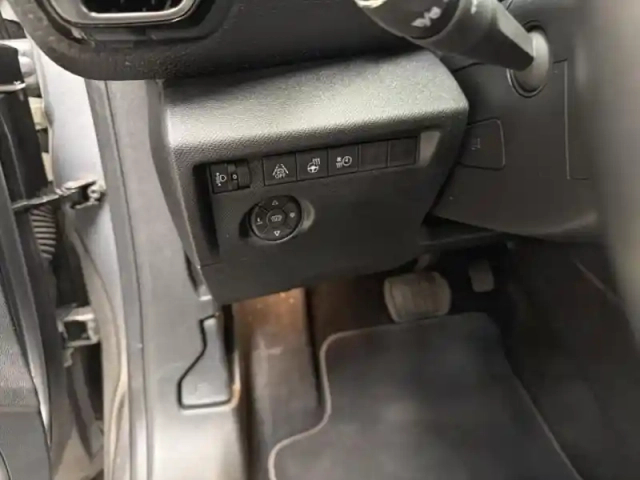 Citroën C4 moteur électrique 136ch (100 kw) shine automatique — photo 14
