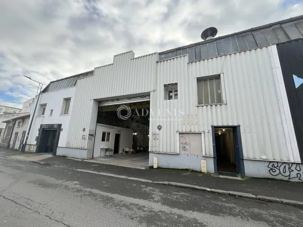 Local d'activité 570 m²
