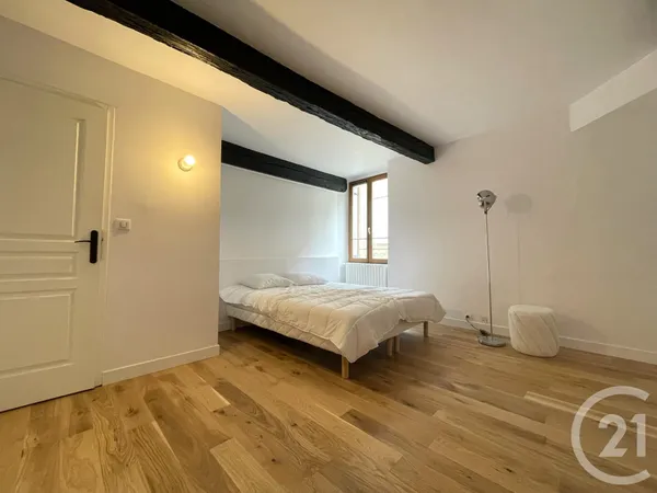 Maison 5 pièces 80 m²