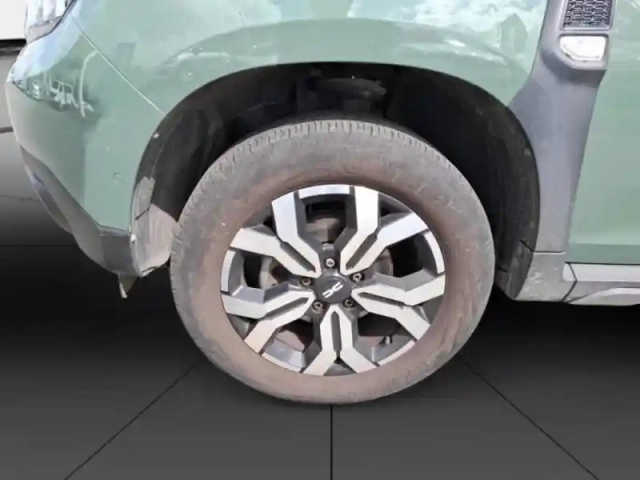 Dacia Duster 1.3 tce 130ch fap journey 4x2 — photo 11