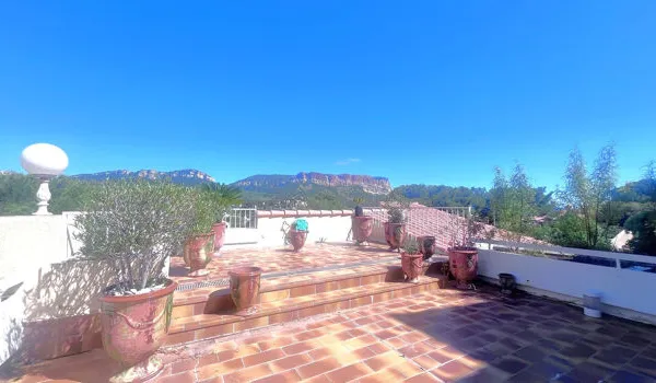 Appartement 4 pièces 144 m²