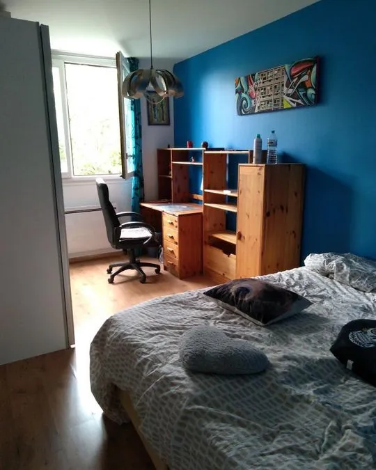Photo 1