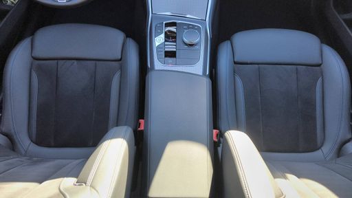 BMW Serie 3 Touring xDrive 30d 286 Mild Hybrid Steptronic8 - M Sport – 2023 – 27498 km – Hybride diesel – Boîte Automatique — photo 13