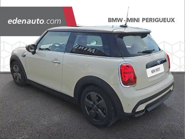 Mini Mini hatch 3 portes cooper 136 ch dkg7 — photo 12