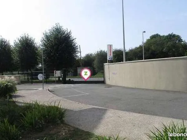 Parking Roissy En France