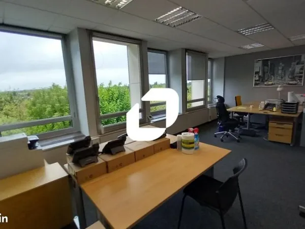 Bureaux 560 m²