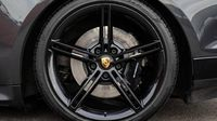 Porsche Taycan 680ch Turbo MY23 — photo 10