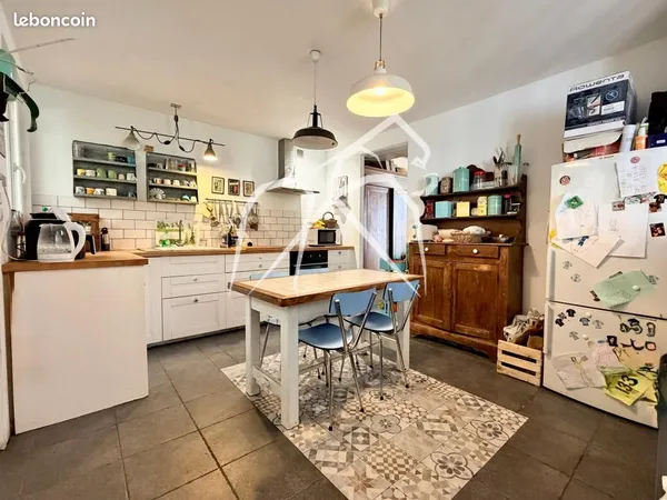 Maison 6 pièces 150 m²