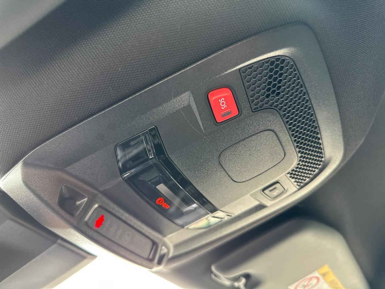 Peugeot 508 puretech 130 ch s&s eat8 allure pack — photo 31