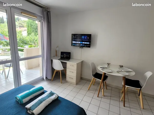 EDHEC Carlone Trontaba Studio étudiant CLIM SOLEIL terrasse - étudiant