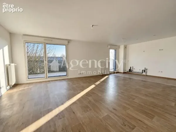Appartement 4 pièces 86 m²