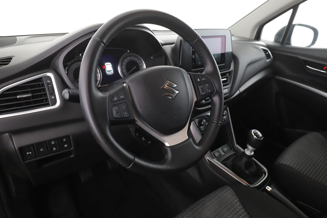 Suzuki S-Cross 1.4 BoosterJet Hybrid Privilege — photo 10