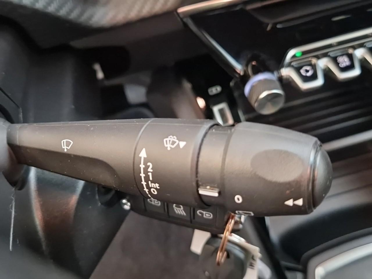 Peugeot 208 puretech 75 s&s bvm5 active business — photo 24