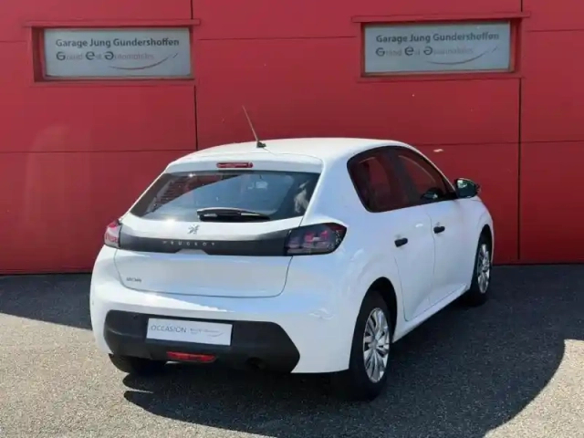 Peugeot 208 1.2 essence 75ch s&amp;s like / eligible loa — photo 8
