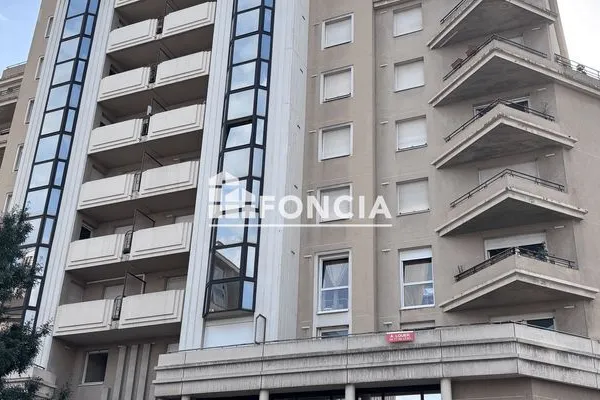 Appartement 5 pièces 99 m²