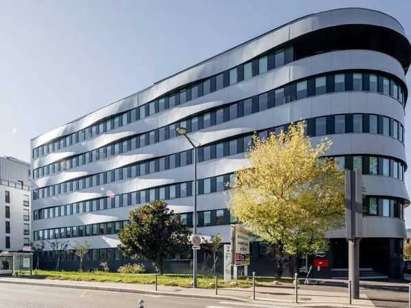Bureaux 691 m²
